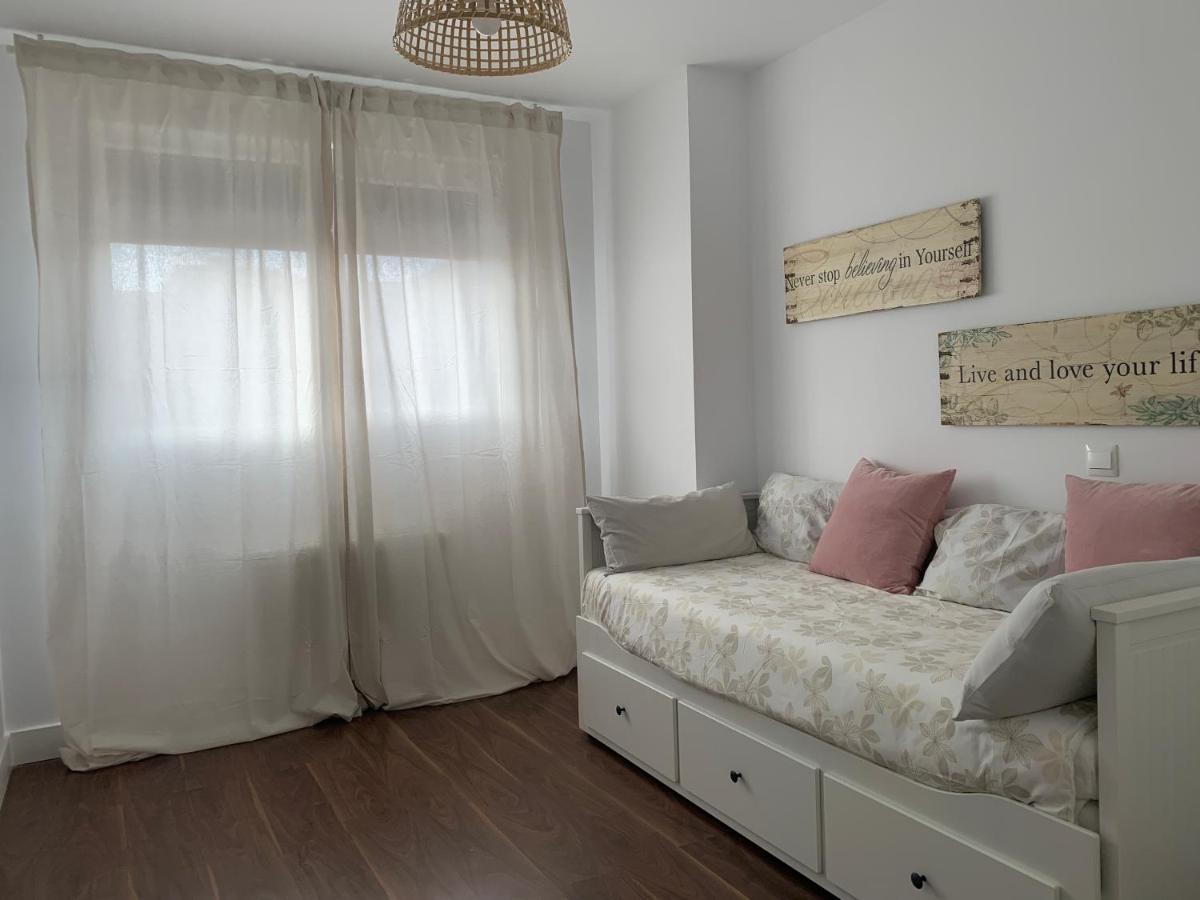 Chalet Con Piscina Privada A 25 Min De Madrid Arroyomolinos Exteriér fotografie